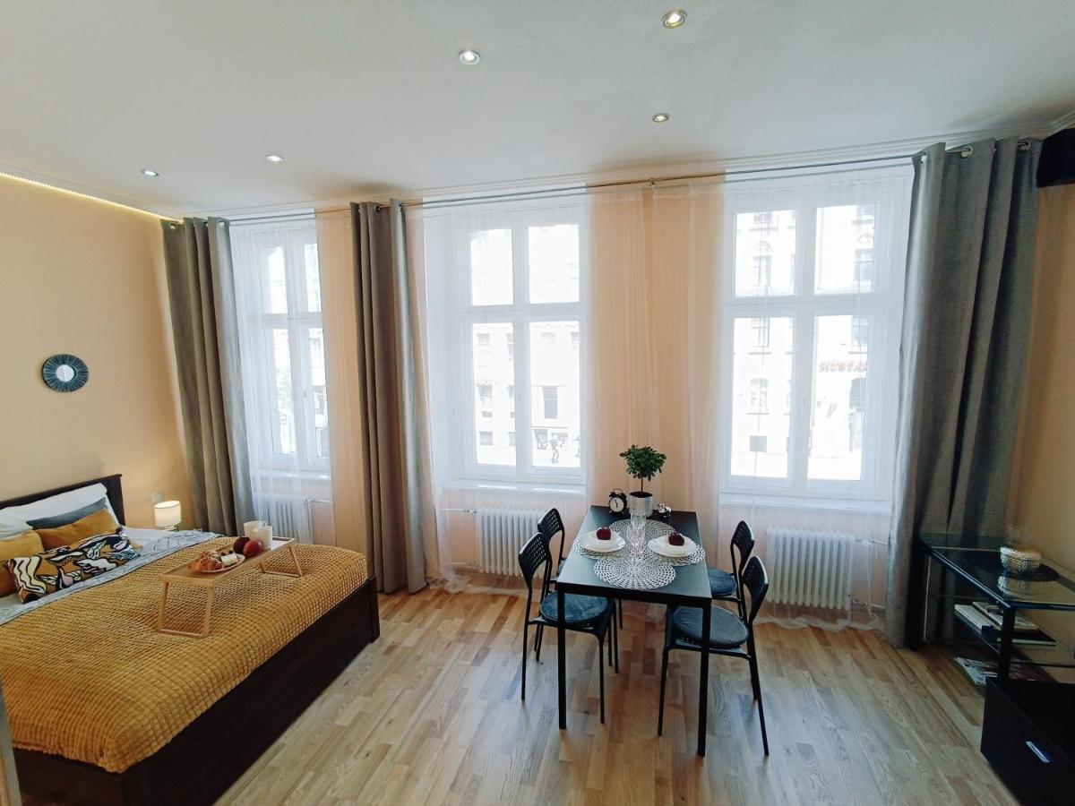 Centrally Located Studio Apartment 리가 외부 사진